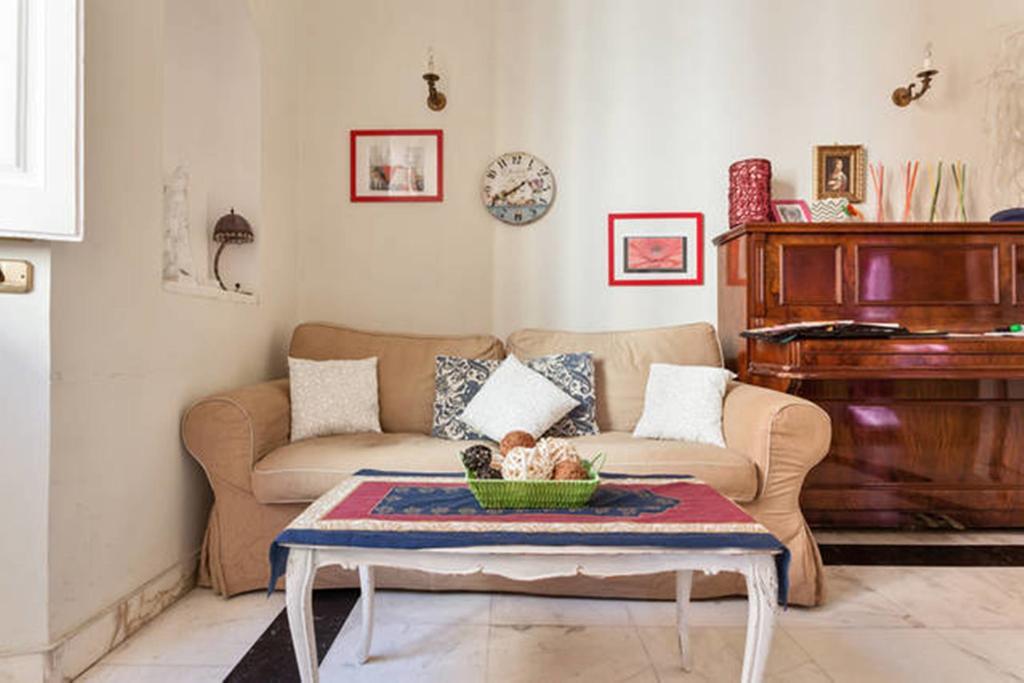 Maison De Didi B&B Acomodação com café da manhã  *